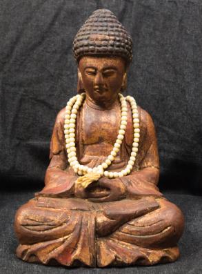 Buddha figure with mala